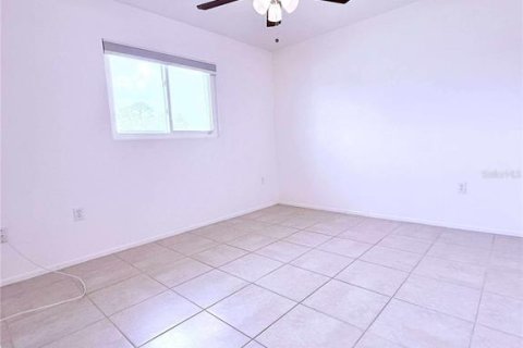 House in Port Charlotte, Florida 2 bedrooms, 107.4 sq.m. № 1876083 - photo 24