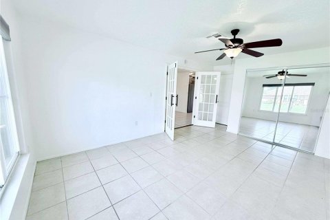 House in Port Charlotte, Florida 2 bedrooms, 107.4 sq.m. № 1876083 - photo 16