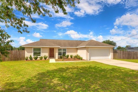 House in Ocala, Florida 3 bedrooms, 131.55 sq.m. № 1773072 - photo 2