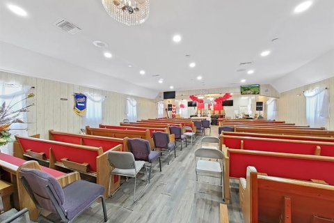 Propiedad comercial en venta en Tampa, Florida, 167.22 m2 № 1655168 - foto 15
