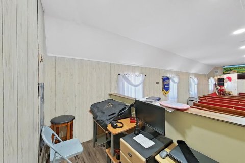 Propiedad comercial en venta en Tampa, Florida, 167.22 m2 № 1655168 - foto 16