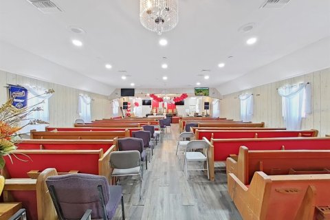 Propiedad comercial en venta en Tampa, Florida, 167.22 m2 № 1655168 - foto 14