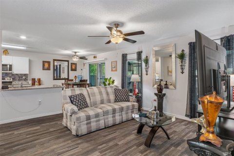 Casa en venta en Citrus Springs, Florida, 5 dormitorios, 212.56 m2 № 1754921 - foto 16