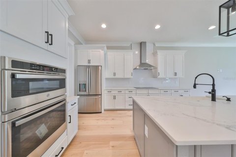 House in Tampa, Florida 4 bedrooms, 333.61 sq.m. № 1376823 - photo 7
