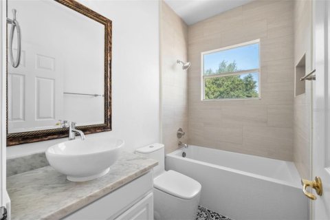Villa ou maison à louer à Windermere, Floride: 5 chambres, 312.62 m2 № 2107515 - photo 30