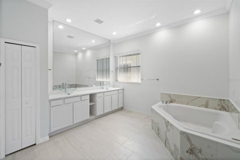 Villa ou maison à louer à Windermere, Floride: 5 chambres, 312.62 m2 № 2107515 - photo 22