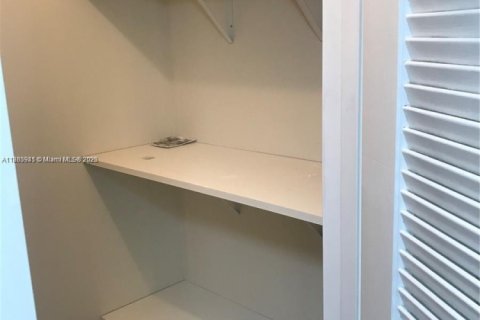 Condominio en alquiler en Boca Raton, Florida, 1 dormitorio, 55.74 m2 № 1932668 - foto 9