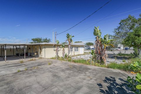 Propiedad comercial en venta en Melbourne, Florida № 2083702 - foto 11