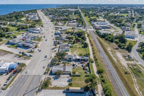 Propiedad comercial en venta en Melbourne, Florida № 2083702 - foto 2