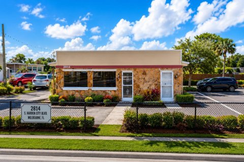 Propiedad comercial en venta en Melbourne, Florida № 2083702 - foto 19