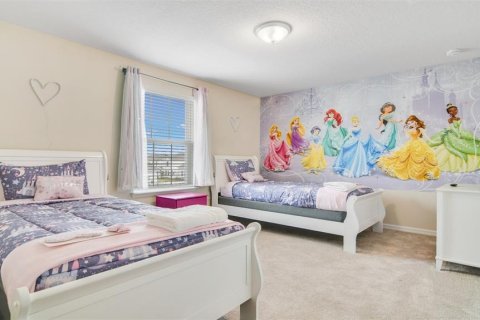 House in Davenport, Florida 10 bedrooms, 408.68 sq.m. № 2225725 - photo 24