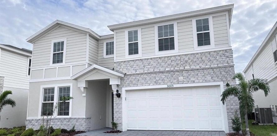 House in Davenport, Florida 10 bedrooms, 408.68 sq.m. № 2225725