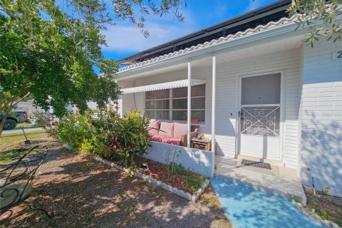 Villa ou maison à vendre à Clearwater, Floride: 2 chambres, 81.94 m2 № 1760131 - photo 15