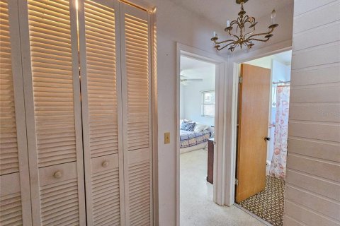 Villa ou maison à vendre à Clearwater, Floride: 2 chambres, 81.94 m2 № 1760131 - photo 25