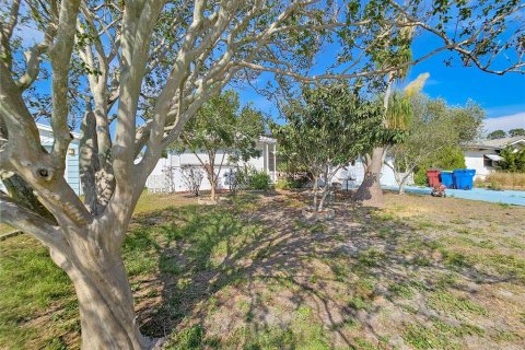 Villa ou maison à vendre à Clearwater, Floride: 2 chambres, 81.94 m2 № 1760131 - photo 12