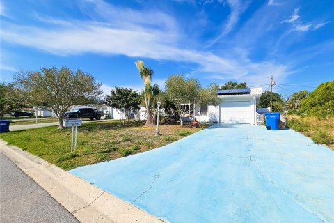 Villa ou maison à vendre à Clearwater, Floride: 2 chambres, 81.94 m2 № 1760131 - photo 1