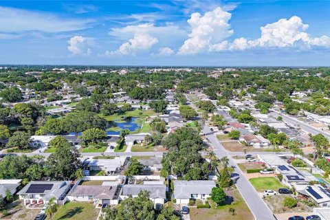 Villa ou maison à vendre à Clearwater, Floride: 2 chambres, 81.94 m2 № 1760131 - photo 10