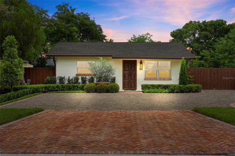 Villa ou maison à Ocoee, Floride 2 chambres, 70.05 m2 № 2195909