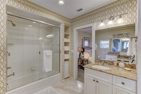 Villa ou maison à louer à Holmes Beach, Floride: 4 chambres, 144.56 m2 № 2409997 - photo 10