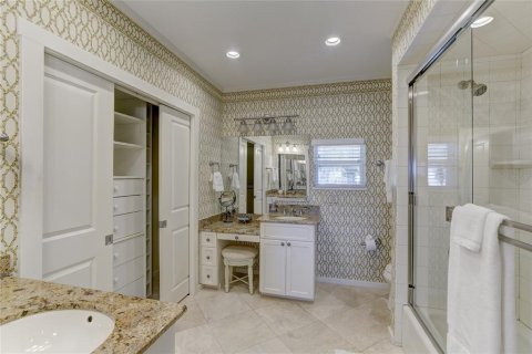 Villa ou maison à louer à Holmes Beach, Floride: 4 chambres, 144.56 m2 № 2409997 - photo 11
