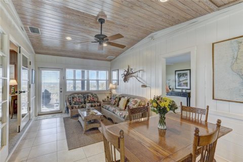 Villa ou maison à louer à Holmes Beach, Floride: 4 chambres, 144.56 m2 № 2409997 - photo 8