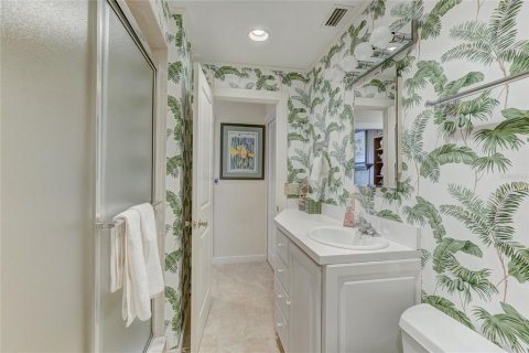 Villa ou maison à louer à Holmes Beach, Floride: 4 chambres, 144.56 m2 № 2409997 - photo 16