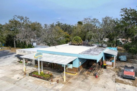 Commercial property in New Port Richey, Florida 430.69 sq.m. № 2211871 - photo 7