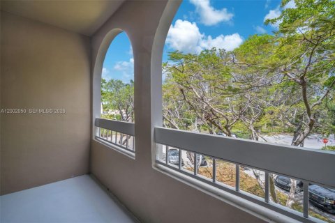 Снять в аренду кондоминиум в Майами, Флорида 1 спальня, 66.15м2, № 2066077 - фото 19