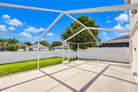 Casa en venta en Riverview, Florida, 4 dormitorios, 291.16 m2 № 2384489 - foto 30