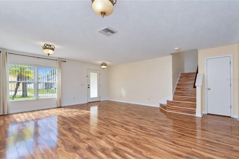 Casa en venta en Riverview, Florida, 4 dormitorios, 291.16 m2 № 2384489 - foto 3
