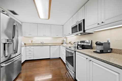 Купить кондоминиум в Сарасота, Флорида 5 комнат, 151.34м2, № 1563663 - фото 9