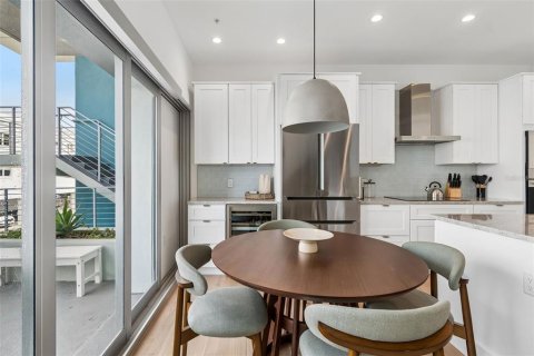 Condo in Sarasota, Florida, 3 bedrooms  № 2125827 - photo 23