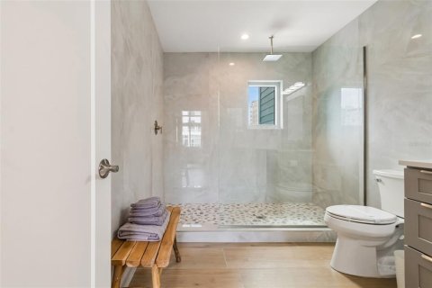 Condo in Sarasota, Florida, 3 bedrooms  № 2125827 - photo 30