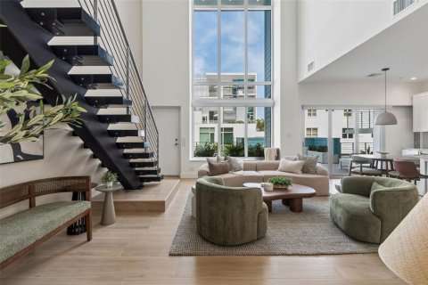 Condo in Sarasota, Florida, 3 bedrooms  № 2125827 - photo 19