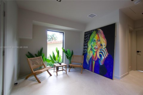 House in Miami, Florida 3 bedrooms, 151.24 sq.m. № 2062564 - photo 7