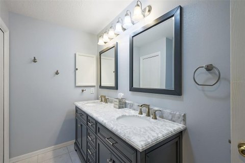 Casa en venta en The Villages, Florida, 3 dormitorios, 150.69 m2 № 1832601 - foto 15