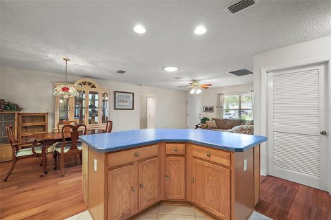 Casa en venta en The Villages, Florida, 3 dormitorios, 150.69 m2 № 1832601 - foto 9