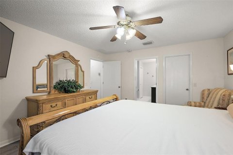 Casa en venta en The Villages, Florida, 3 dormitorios, 150.69 m2 № 1832601 - foto 14
