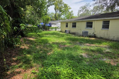 Duplex in Tampa, Florida 4 bedrooms, 154.59 sq.m. № 2233190 - photo 17