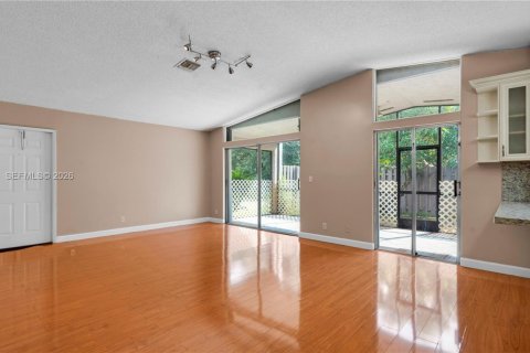 Villa ou maison à vendre à Sunrise, Floride: 3 chambres, 97.55 m2 № 2012040 - photo 17