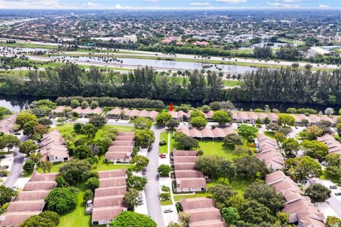 Villa ou maison à vendre à Sunrise, Floride: 3 chambres, 97.55 m2 № 2012040 - photo 6