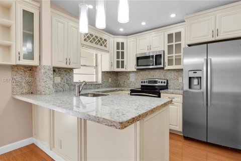 Villa ou maison à vendre à Sunrise, Floride: 3 chambres, 97.55 m2 № 2012040 - photo 10