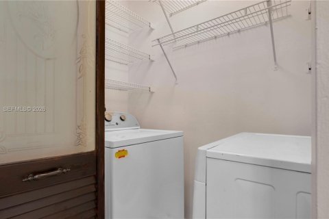 Villa ou maison à vendre à Sunrise, Floride: 3 chambres, 97.55 m2 № 2012040 - photo 13