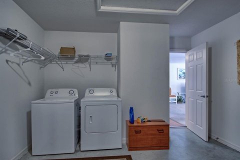 Casa en alquiler en The Villages, Florida, 2 dormitorios, 107.4 m2 № 1832207 - foto 19