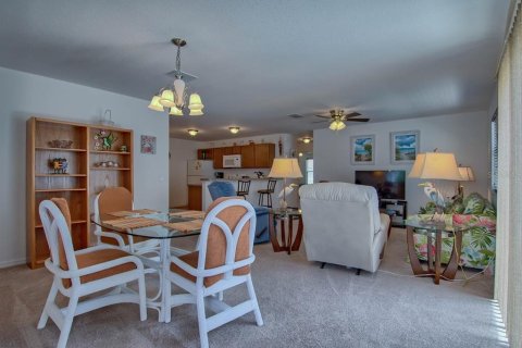 Casa en alquiler en The Villages, Florida, 2 dormitorios, 107.4 m2 № 1832207 - foto 7