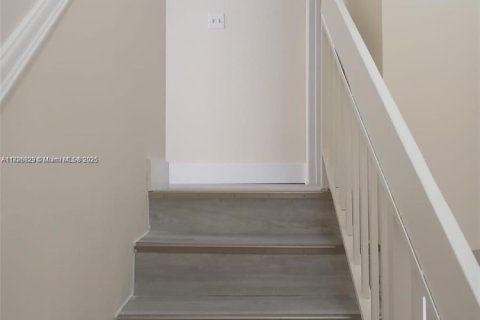 Купить кондоминиум в Лодерхилл, Флорида 3 спальни, 143.07м2, № 1933520 - фото 9