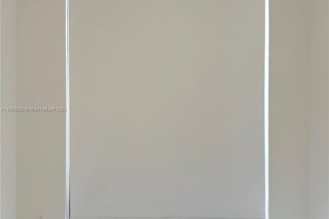 Copropriété à louer à Miami, Floride: 2 chambres, 81.29 m2 № 1946619 - photo 23