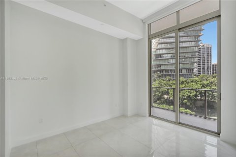 Copropriété à louer à Miami, Floride: 2 chambres, 81.29 m2 № 1946619 - photo 9