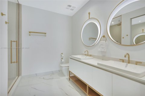Copropriété à louer à Miami, Floride: 2 chambres, 81.29 m2 № 1946619 - photo 15