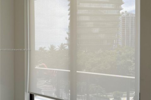 Copropriété à louer à Miami, Floride: 2 chambres, 81.29 m2 № 1946619 - photo 11